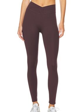 437 V legging espresso brown